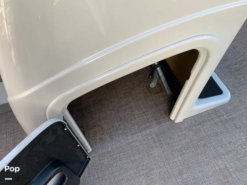 Slide: The Image of Ranger Reata RP220C 2020 - 16014820