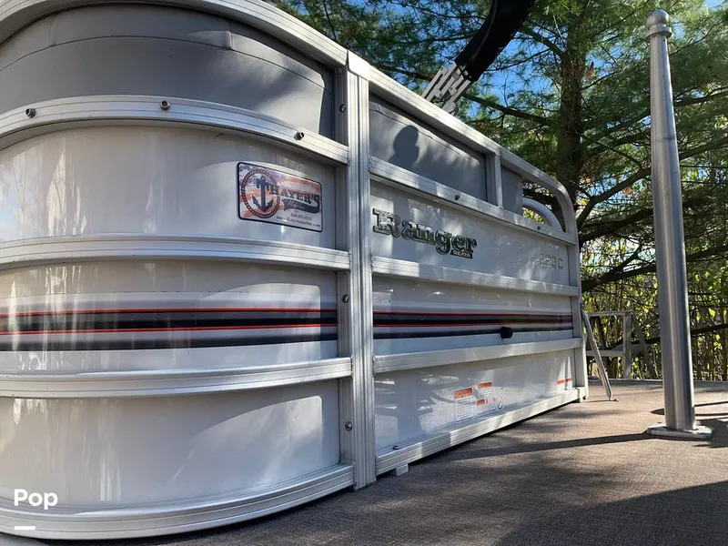 Slide: The Image of Ranger Boats Reata RP220C 2020 - 16014802