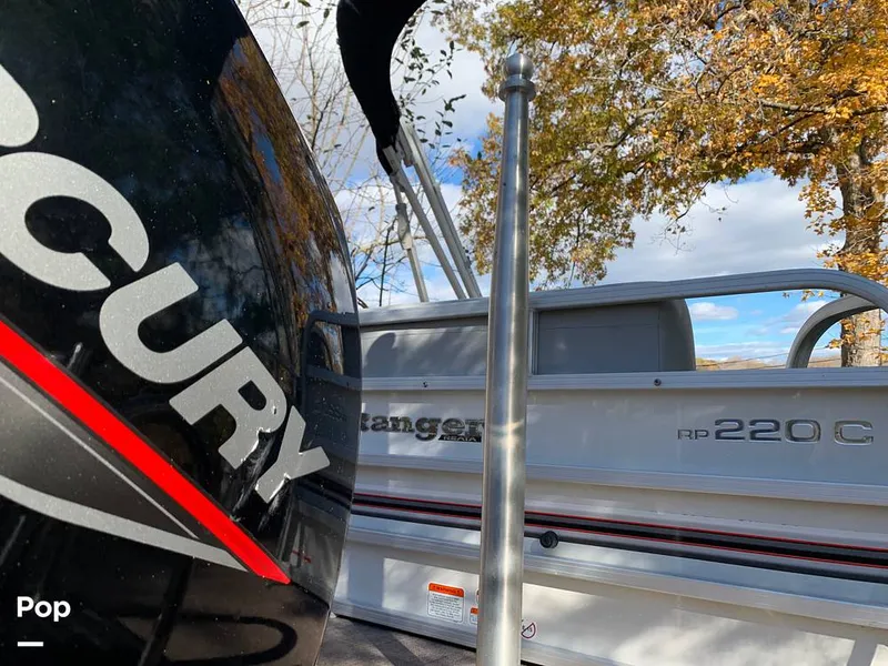 Slide: The Image of Ranger Boats Reata RP220C 2020 - 16014809