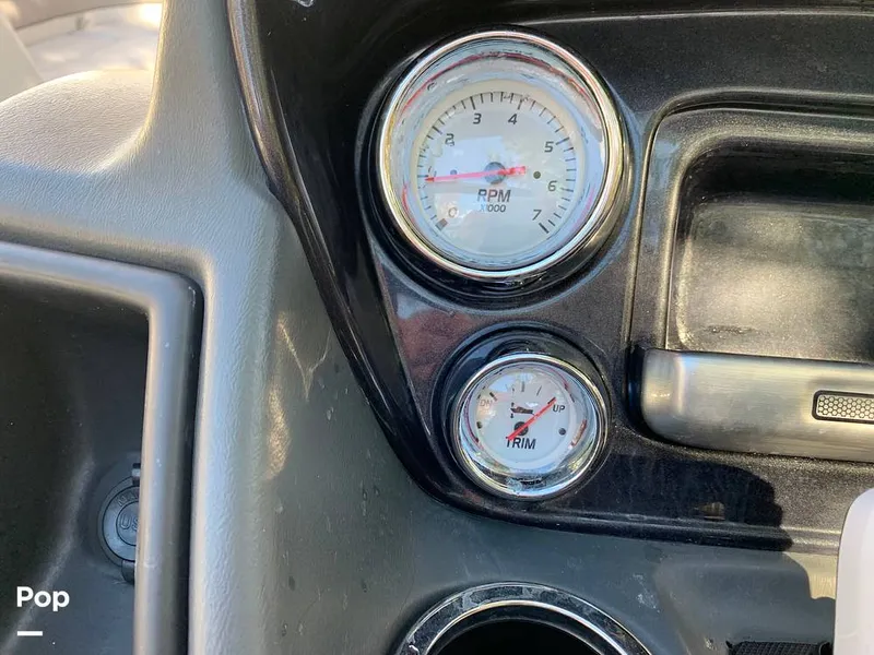 Slide: The Image of Ranger Boats Reata RP220C 2020 - 16014824