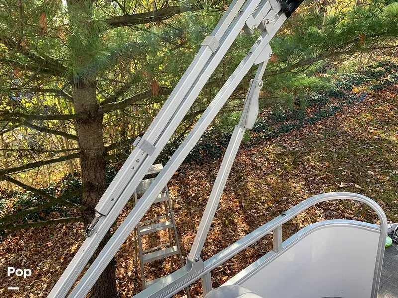 Slide: The Image of Ranger Boats Reata RP220C 2020 - 16014835