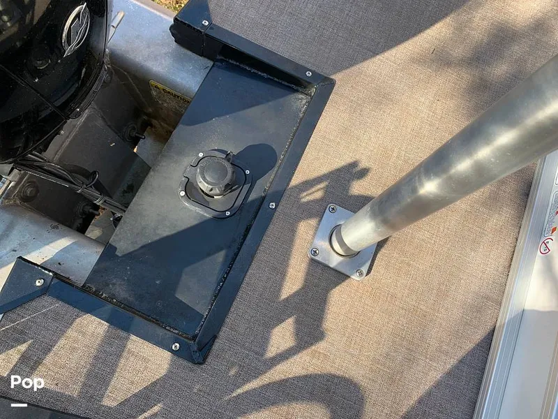 Slide: The Image of Gas Fill - 16014837