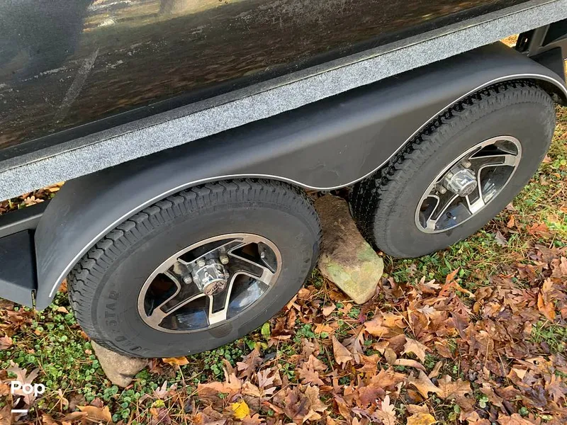 Slide: The Image of Ranger Boats Reata RP220C 2020 - 16014800