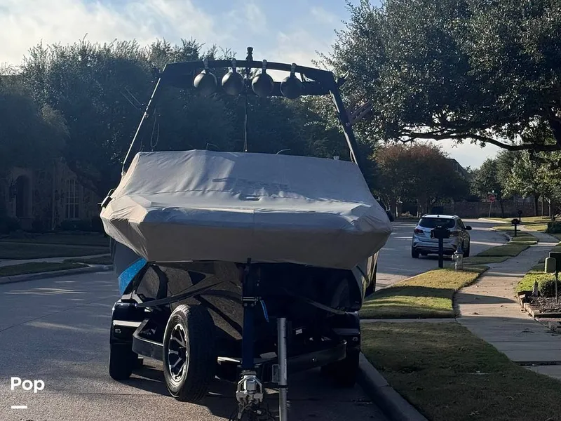 Slide: The Image of Axis A24 2022 - 16056080