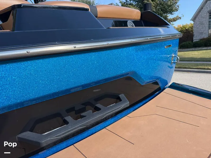 Slide: The Image of Axis A24 2022 - 16056099