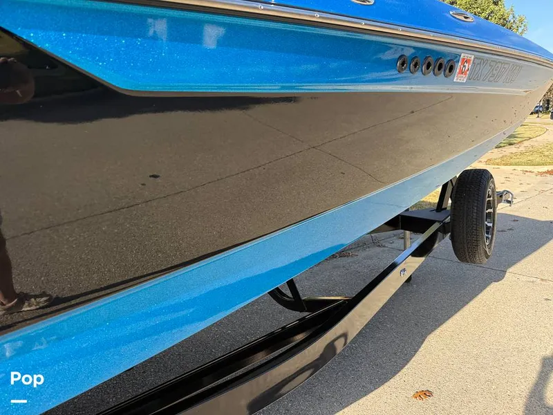 Slide: The Image of Axis A24 2022 - 16056111