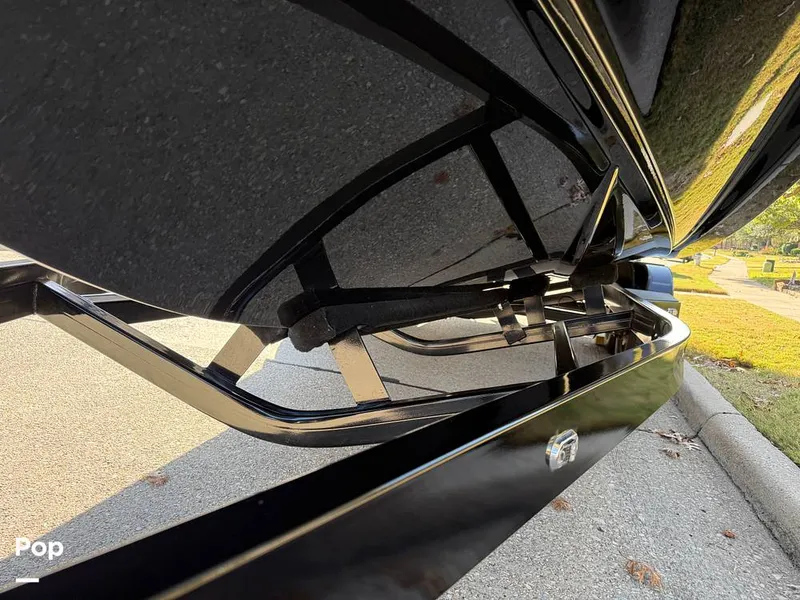 Slide: The Image of Axis A24 2022 - 16056123