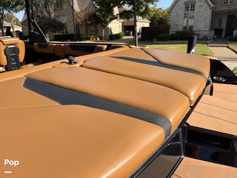 Slide: The Image of Axis A24 2022 - 16056142