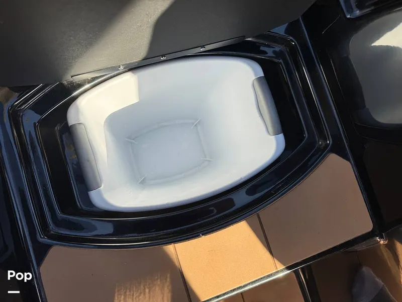 Slide: The Image of Axis A24 2022 - 16056182