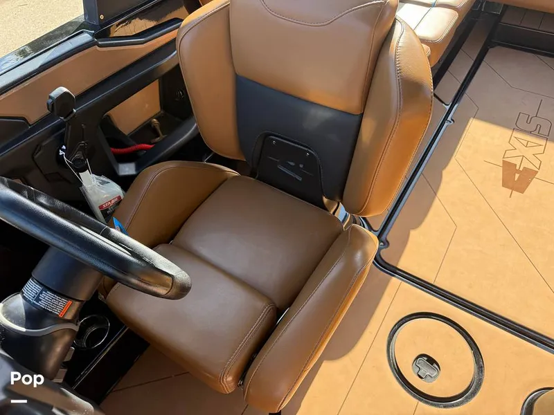 Slide: The Image of Axis A24 2022 - 16056184