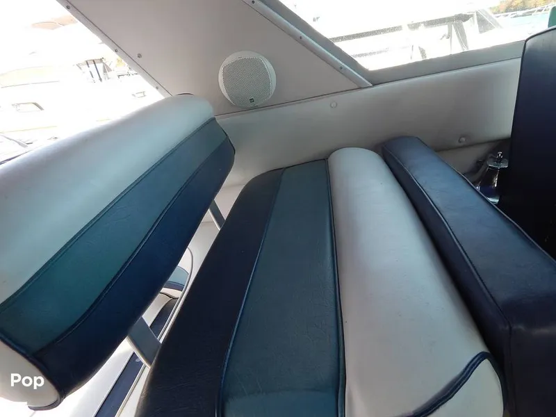 Slide: The Image of Sea Ray 390 Express Cruiser 1986 - 16017353