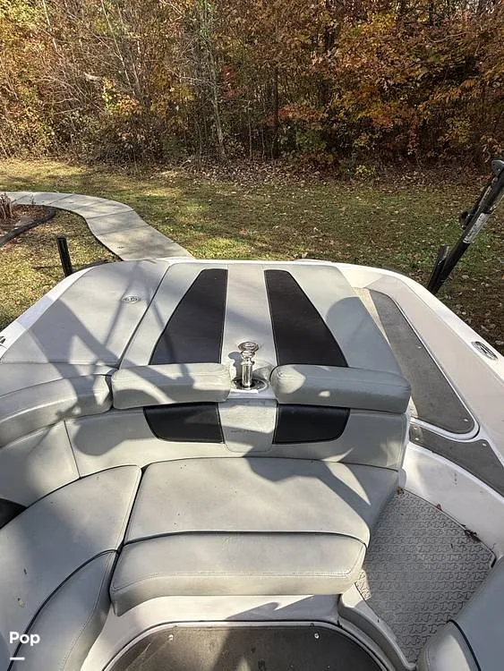 Slide: The Image of Correct Craft 210 Super Air Nautique 2009 - 16038479