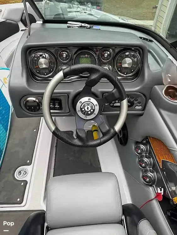 Slide: The Image of Correct Craft 210 Super Air Nautique 2009 - 16032094