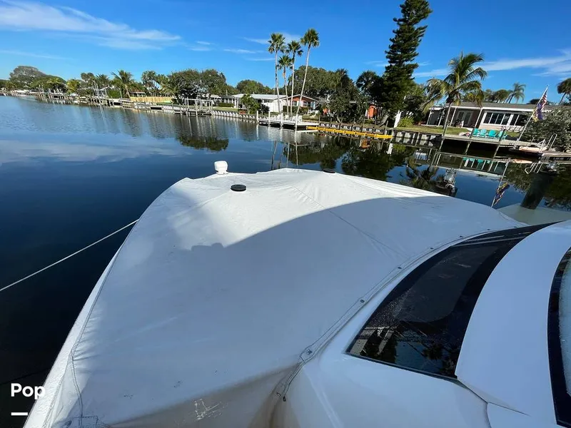 Slide: The Image of Regal 33 SAV 2019 - 16119245