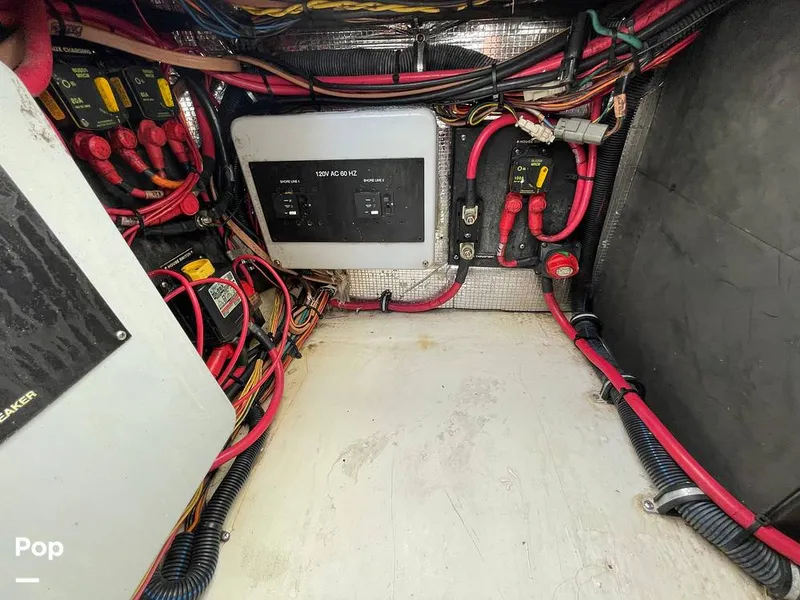 Slide: The Image of Regal 33 SAV 2019 - 16119078