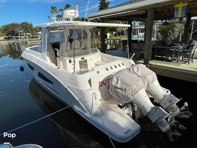 Slide: The Image of Regal 33 SAV 2019 - 16119044