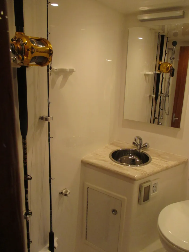 Slide: The Image of Jersey Cape Devil 36 Custom 2025 - 52