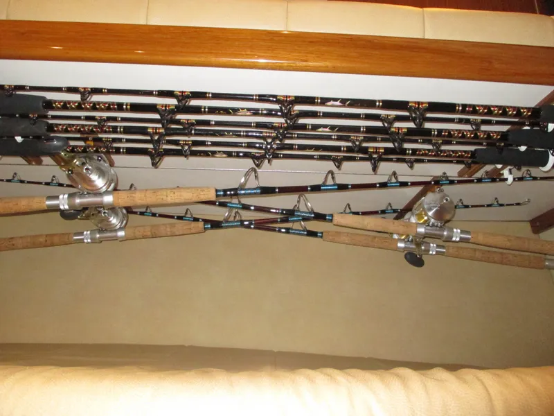 Slide: The Image of Jersey Cape Devil 36 Custom 2025 - 54