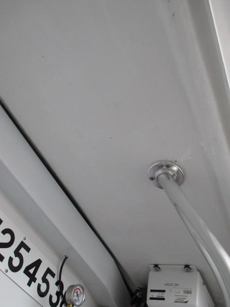 Slide: The Image of Jersey Cape Devil 36 Custom 2025 - 61