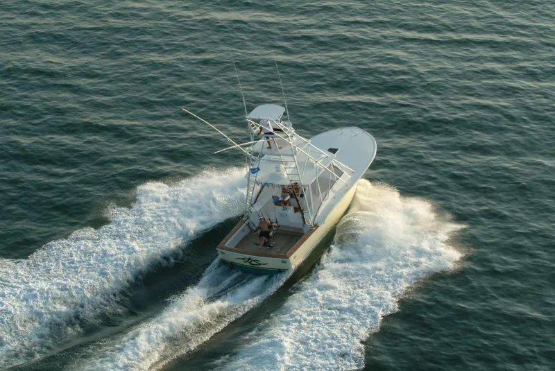 Slide: The Image of Jersey Cape Devil 36 Custom 2025 - 76