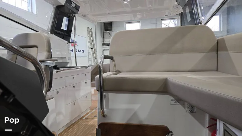 Slide: The Image of Nimbus W11 2025 - 16029555