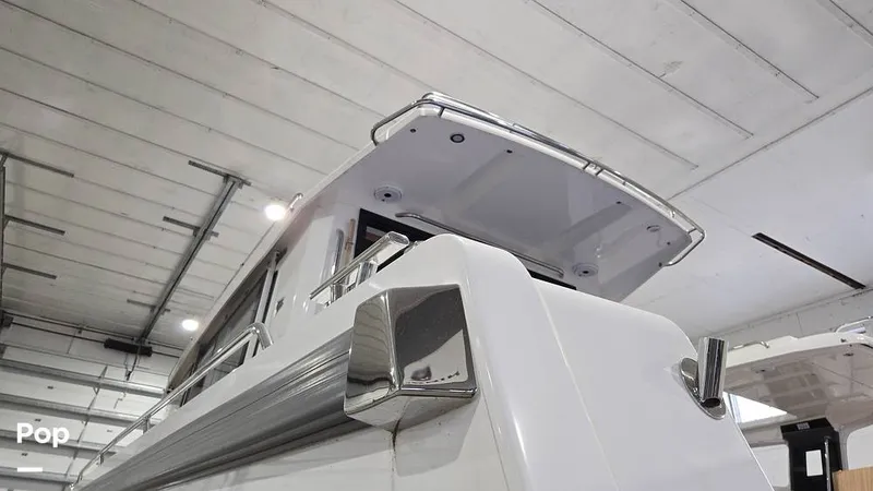 Slide: The Image of Nimbus C11 2024 - 16029380