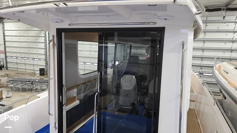 Slide: The Image of Nimbus C11 2024 - 16029399