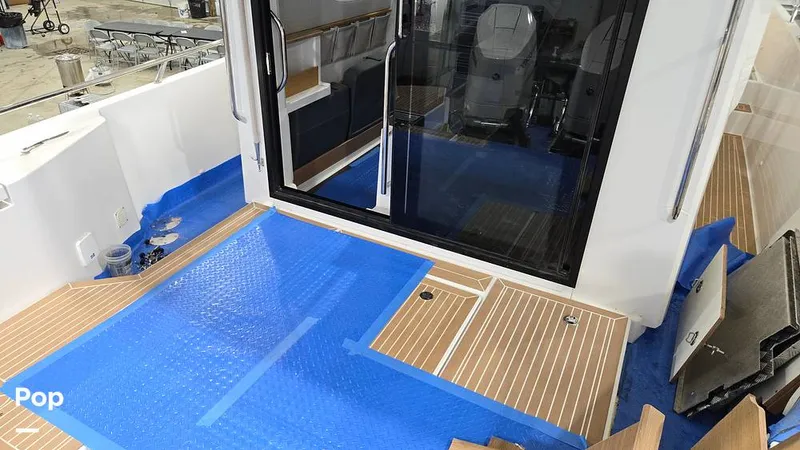 Slide: The Image of Nimbus C11 2024 - 16029400