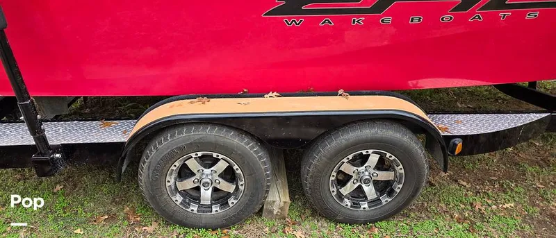 Slide: The Image of Epic 23V 2016 - 16076107