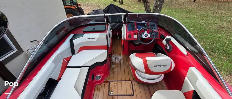 Slide: The Image of Epic 23V 2016 - 16076149