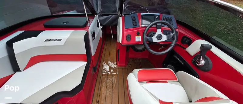 Slide: The Image of Epic 23V 2016 - 16076144