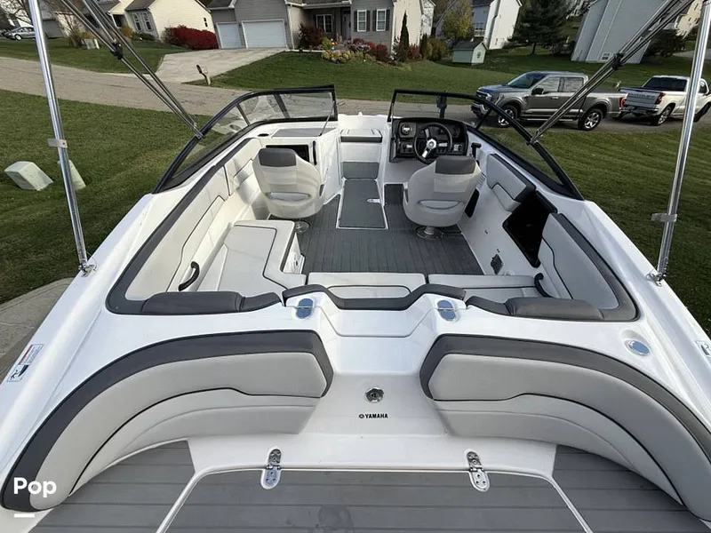 Slide: The Image of Yamaha SX190 2019 - 16020509