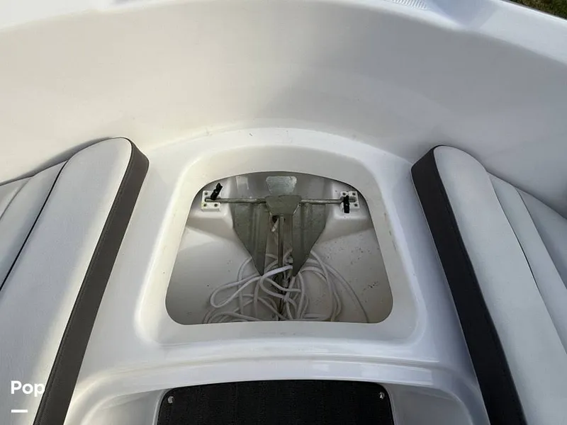 Slide: The Image of Yamaha SX190 2019 - 16020520