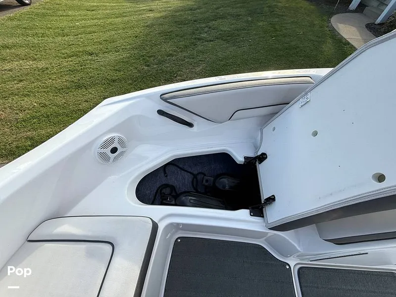 Slide: The Image of Yamaha SX190 2019 - 16020523