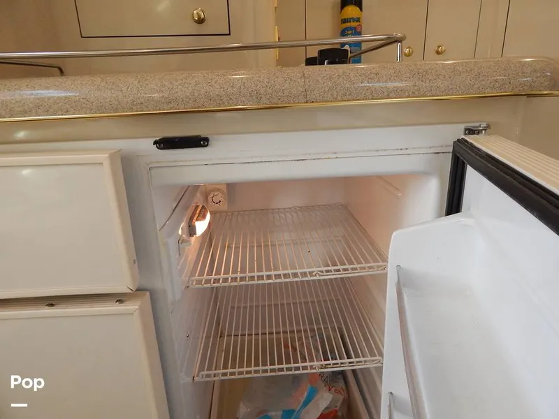 Slide: The Image of Sea Ray 370 Cruiser 1997 - 16016960