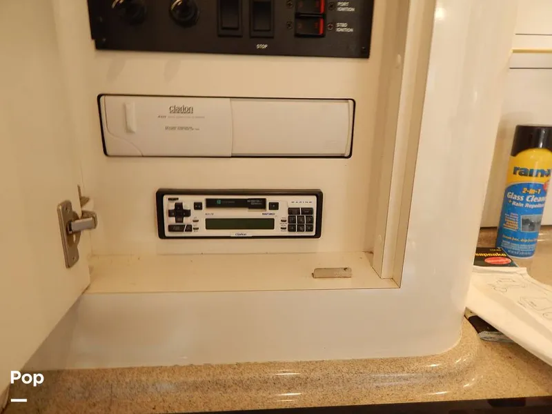 Slide: The Image of Sea Ray 370 Cruiser 1997 - 16016965