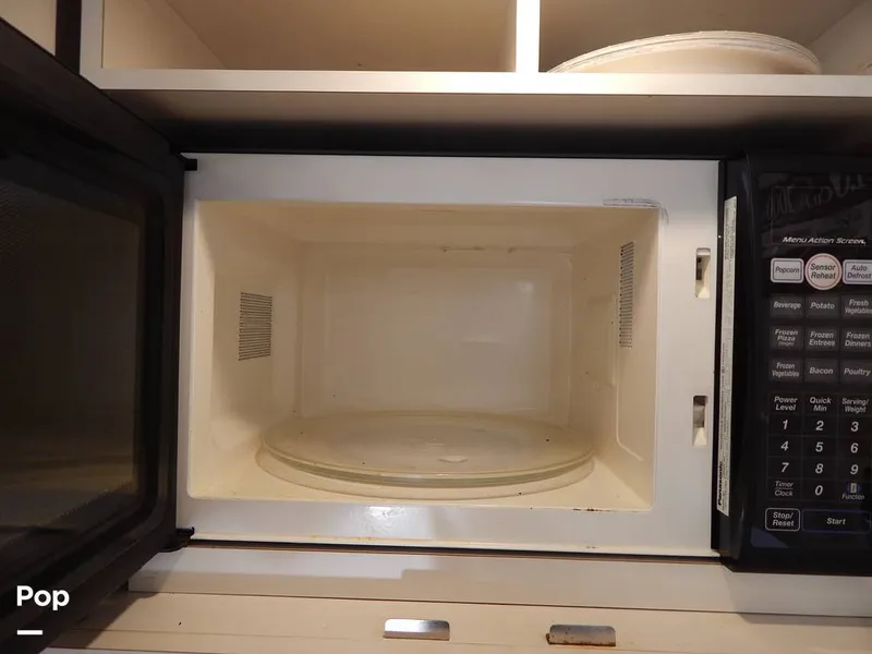 Slide: The Image of Sea Ray 370 Cruiser 1997 - 16016967