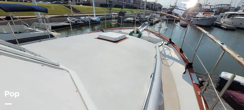 Slide: The Image of Marine Trader 42 Labelle 1984 - 16001330