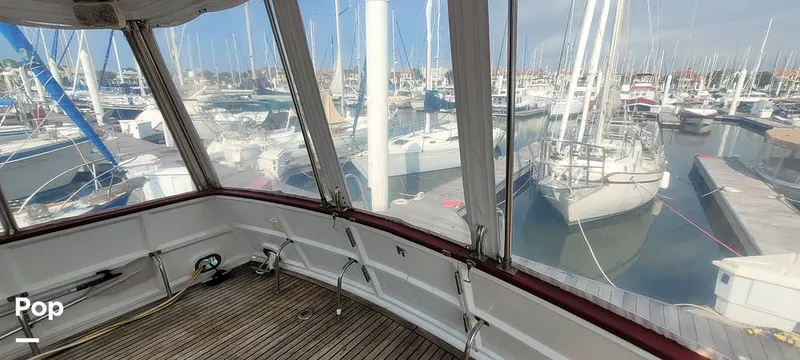 Slide: The Image of Marine Trader 42 Labelle 1984 - 16001335