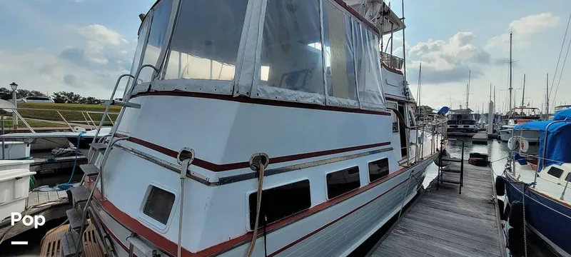 Slide: The Image of Marine Trader 42 Labelle 1984 - 15999246