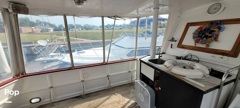 Slide: The Image of Marine Trader 42 Labelle 1984 - 16001336