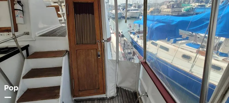 Slide: The Image of Marine Trader 42 Labelle 1984 - 16001338