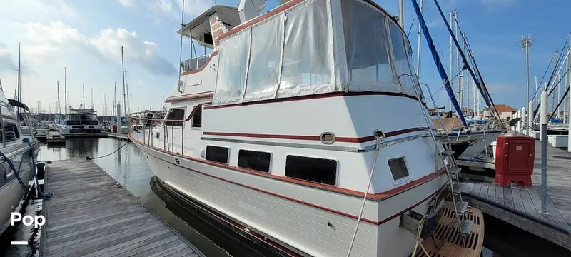 Slide: The Image of Marine Trader 42 Labelle 1984 - 16001244