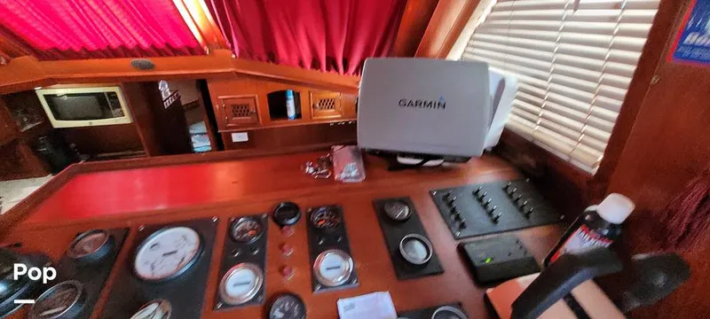 Slide: The Image of Marine Trader 42 Labelle 1984 - 16001249