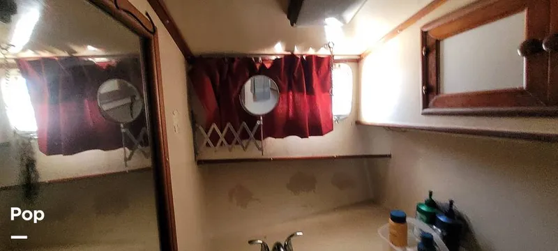 Slide: The Image of Marine Trader 42 Labelle 1984 - 16001287