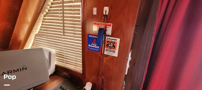 Slide: The Image of Marine Trader 42 Labelle 1984 - 16001289