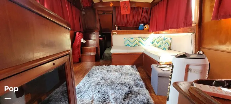 Slide: The Image of Marine Trader 42 Labelle 1984 - 16001290