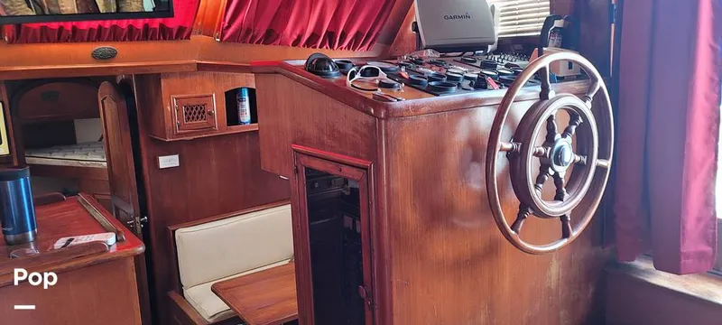 Slide: The Image of Marine Trader 42 Labelle 1984 - 16001299