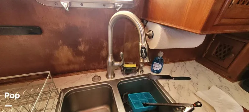 Slide: The Image of Marine Trader 42 Labelle 1984 - 16001300