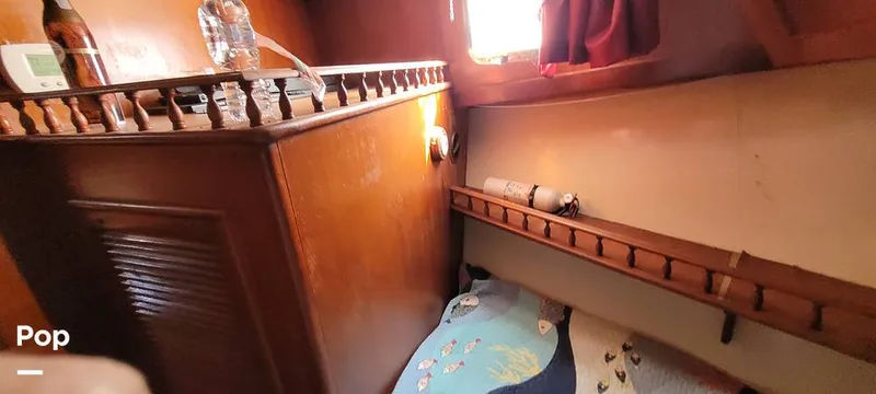 Slide: The Image of Marine Trader 42 Labelle 1984 - 16001304